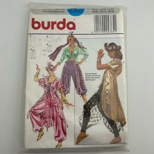 🪡 BURDA Harem Girl Costume Sewing Pattern 4365